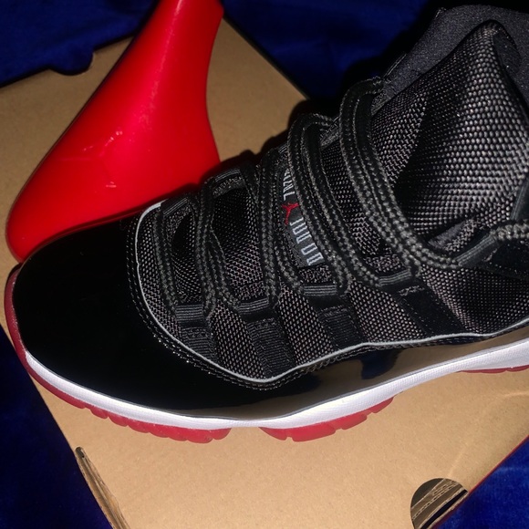 Jordan 11 Bred Size 7.5 BRAND NEW! - Picture 3 of 6